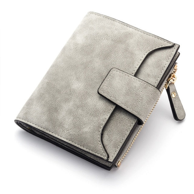 New In: Chloe Drew Bag in Grey - Small, Leather, Gold Hardwear | Purses,  Trendy purses, Woman bags handbags